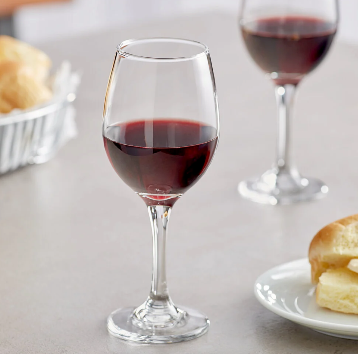 Acopa 15 oz. All-Purpose Wine Glass (12/Case)